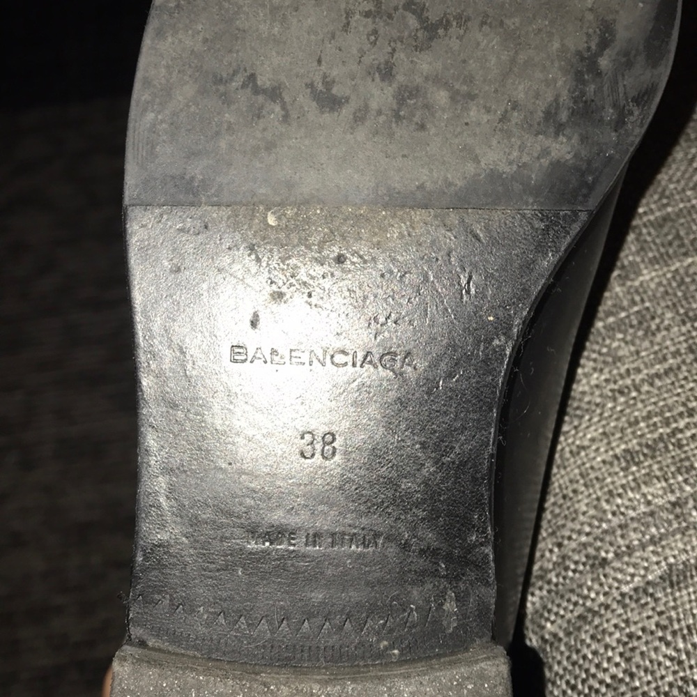 BALENCIAGA BLACK BOOTIES SIZE 38 - Picture 4 of 7